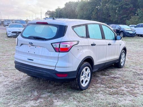 2017 Ford Escape S