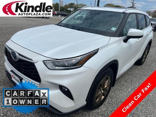 2023 Toyota Highlander Hybrid Bronze Edition