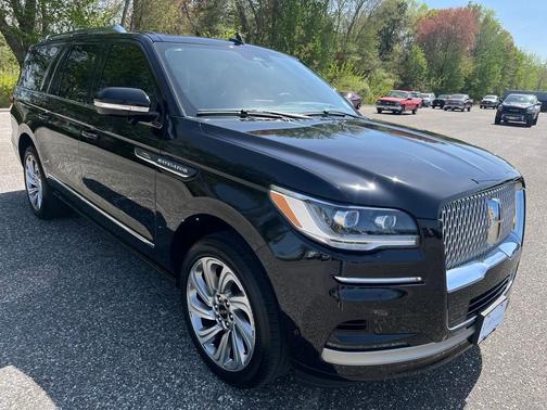2024 Lincoln Navigator L Reserve