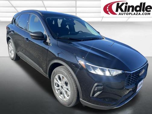 Agate Black Metallic 2026 Ford Escape Active SUV