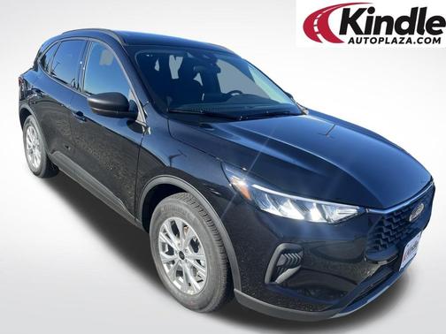 Agate Black Metallic 2026 Ford Escape Active SUV