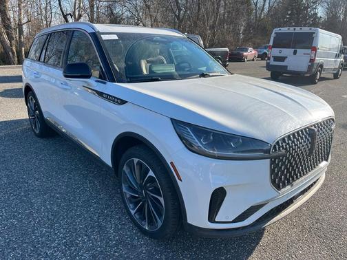 2025 Lincoln Aviator Reserve AWD