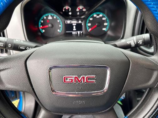 2021 GMC Canyon Elevation Standard
