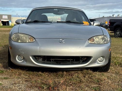 2005 Mazda MX-5 Miata LS