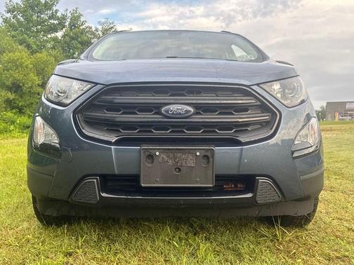 2022 Ford EcoSport SES