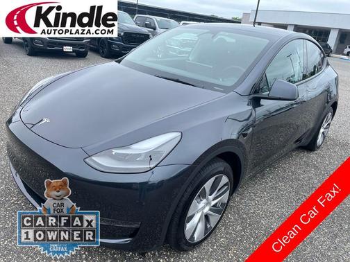 2024 Tesla Model Y Base