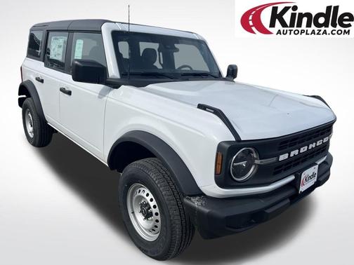 Oxford White 2025 Ford Bronco Base SUV