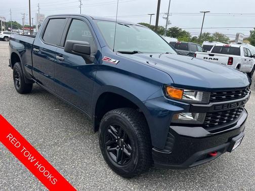 2019 Chevrolet Silverado 1500 Custom Trail Boss