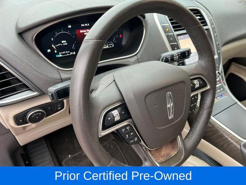 2020 Lincoln Nautilus Reserve