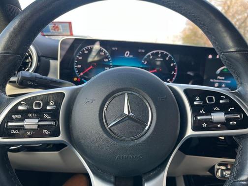 2020 Mercedes-Benz A-Class A 220 4MATIC