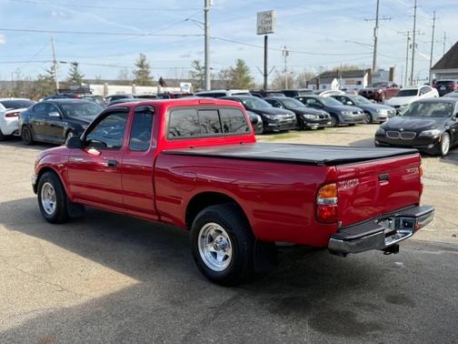 2004 Toyota Tacoma Xtracab