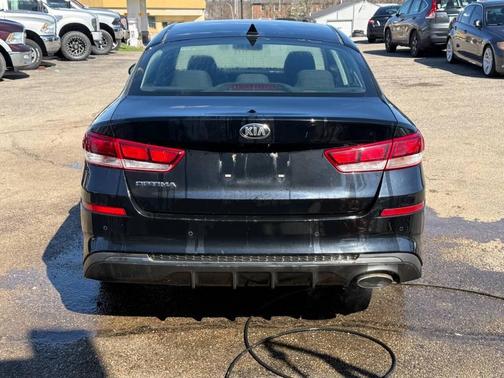 2019 Kia Optima LX