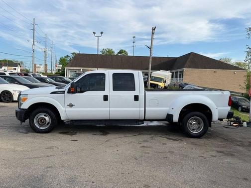 Oxford White 2015 Ford F-350 XL