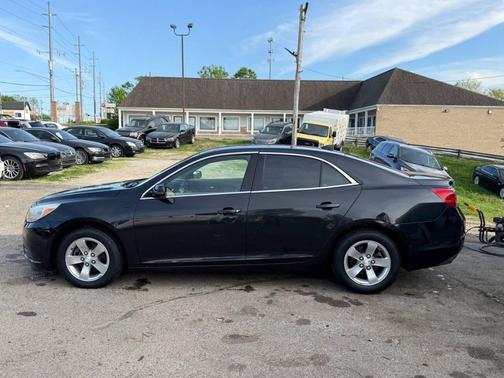 Black 2013 Chevrolet Malibu 1LT