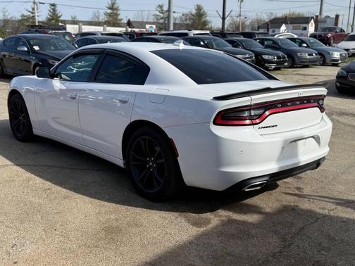 2018 Dodge Charger SXT Plus