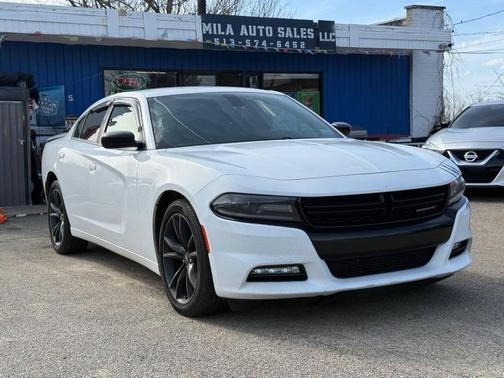 2018 Dodge Charger SXT Plus