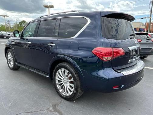 2017 INFINITI QX80 Base