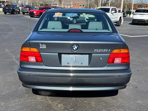 ANTHRACITE METALLIC GRAY 2000 BMW 528 528iA