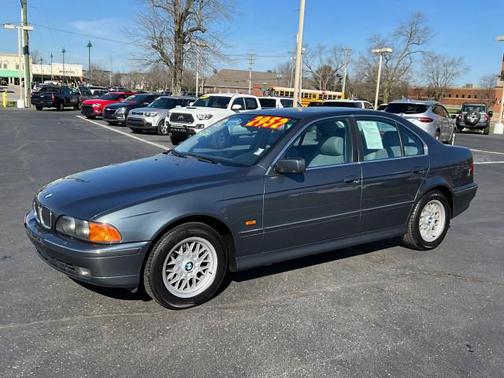 ANTHRACITE METALLIC GRAY 2000 BMW 528 528iA