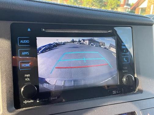 2017 Toyota Sienna XLE Premium