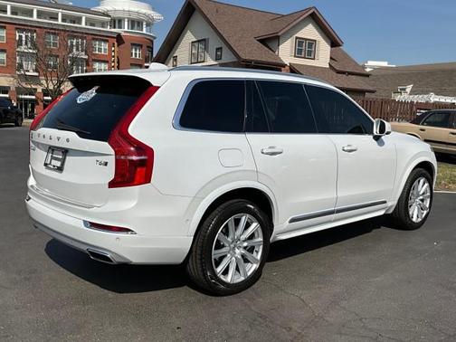 2017 Volvo XC90 T6 Inscription