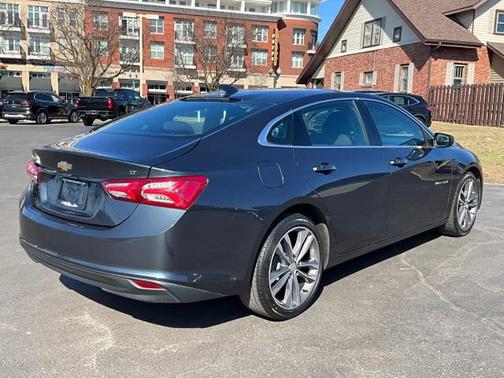 2021 Chevrolet Malibu FWD LT