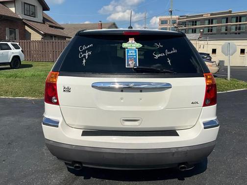 Stone White Clearcoat 2007 Chrysler Pacifica Touring