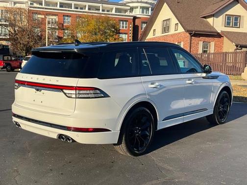 2022 Lincoln Aviator Black Label Grand Touring AWD