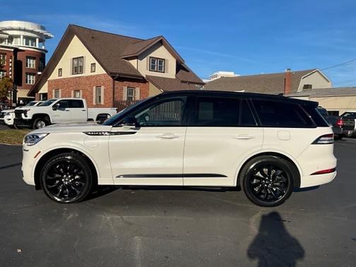 2022 Lincoln Aviator Black Label Grand Touring AWD