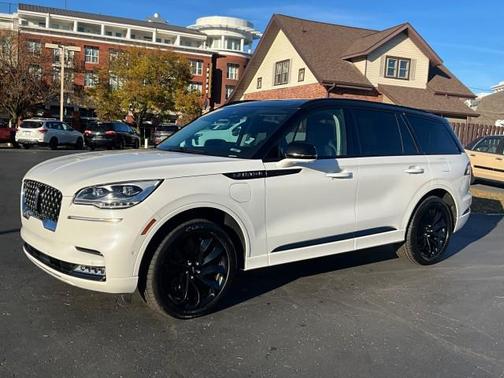 2022 Lincoln Aviator Black Label Grand Touring AWD