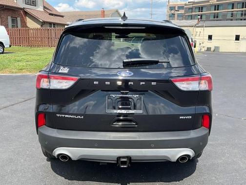 2021 Ford Escape Titanium