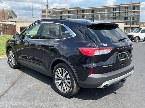2021 Ford Escape Titanium