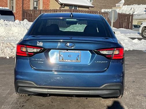 2022 Subaru Legacy Limited