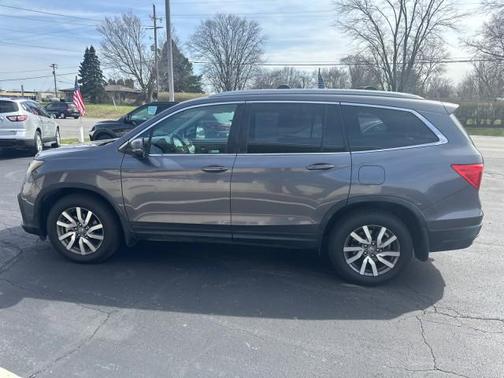 Modern Steel Metallic 2019 Honda Pilot EX-L