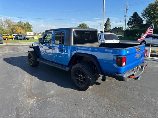 Hydro Blue Pearlcoat 2021 Jeep Gladiator Mojave 4x4