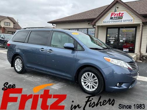2016 Toyota Sienna XLE