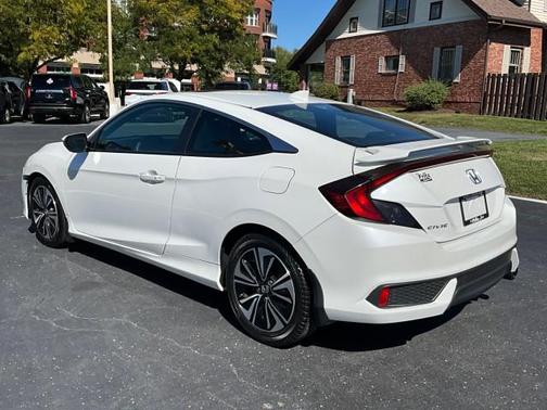 WHITE 2017 Honda Civic EX-T