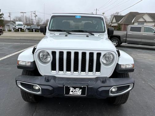 2022 Jeep Gladiator Overland