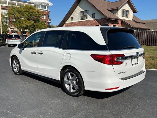 Platinum White Pearl 2020 Honda Odyssey EX-L