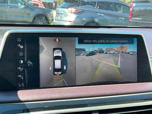 BLACK 2017 BMW 750 I