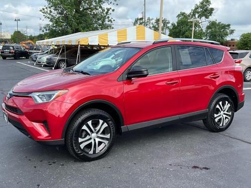 2016 Toyota RAV4 LE