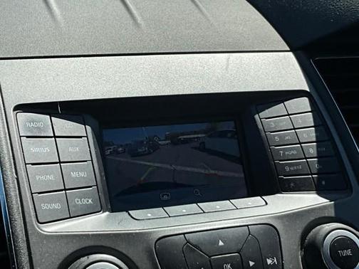 White Platinum Metallic Tri-Coat 2015 Ford Taurus SEL