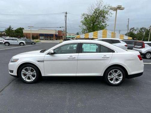 White Platinum Metallic Tri-Coat 2015 Ford Taurus SEL