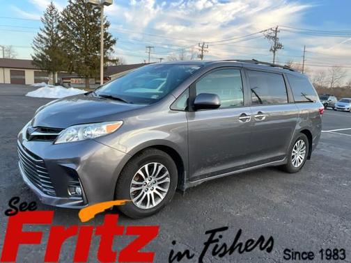 2018 Toyota Sienna XLE