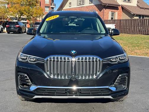 2019 BMW X7 xDrive50i