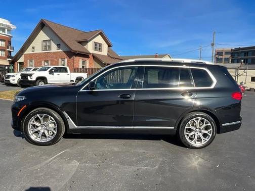 2019 BMW X7 xDrive50i