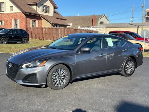 2023 Nissan Altima 2.5 SV