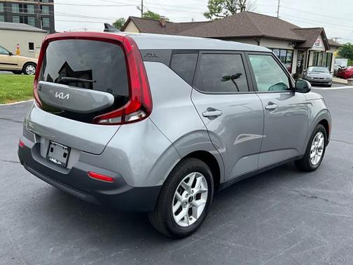 2022 Kia Soul LX