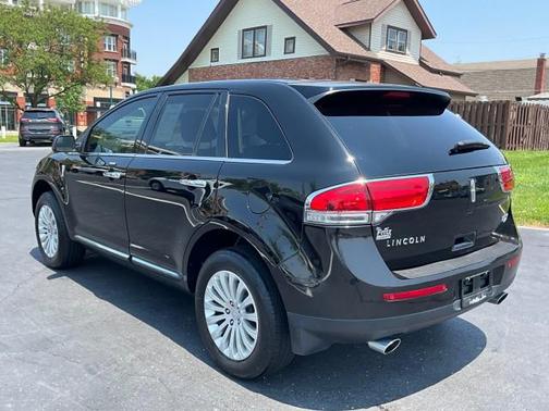 2012 Lincoln MKX Base