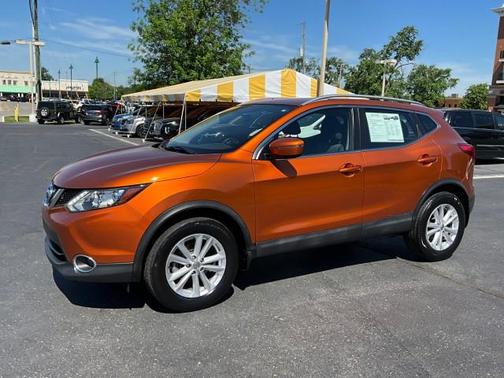 Monarch Orange 2017 Nissan Rogue Sport SV